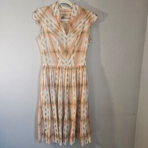 vintage modern classics dress siz small medium 40s 50s cap sleeve spring summer